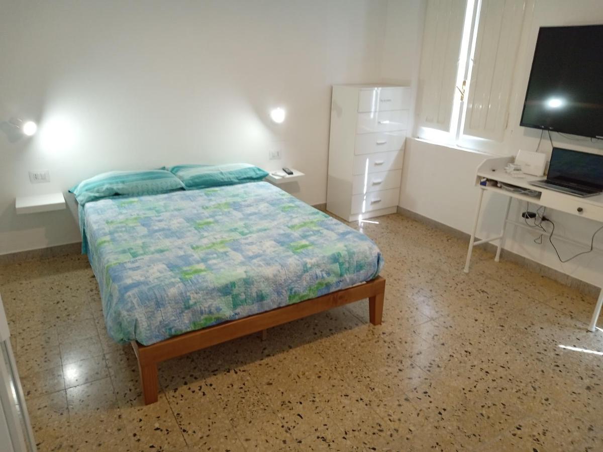 Locanda Del Prete Lägenhet Iglesias Exteriör bild